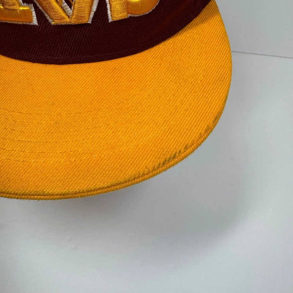Cleveland Cavs Hat Snapback Basketball Cap Adjustable‎